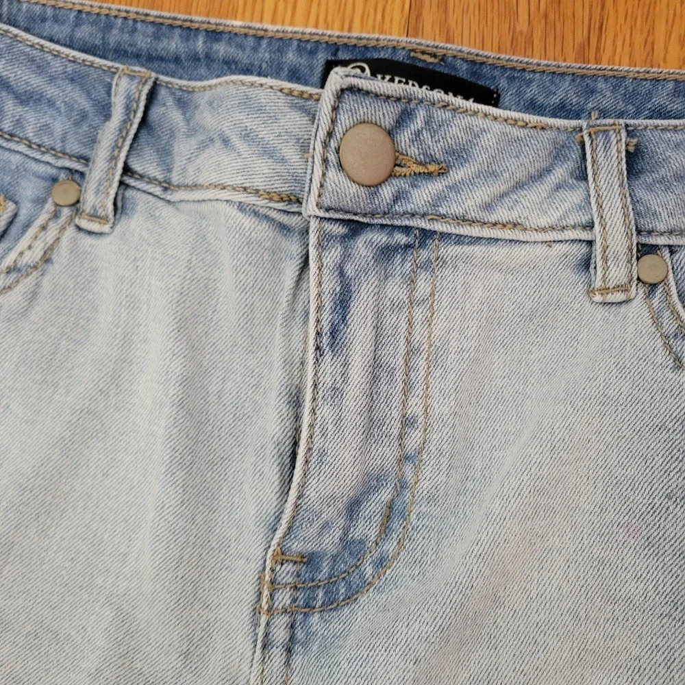 Versona Two Toned Women's Denim Shorts Modern Size 2 Light & Medium Wash Cutoffs